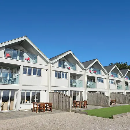 Falmouth Self Catering Lodges Exterior photo