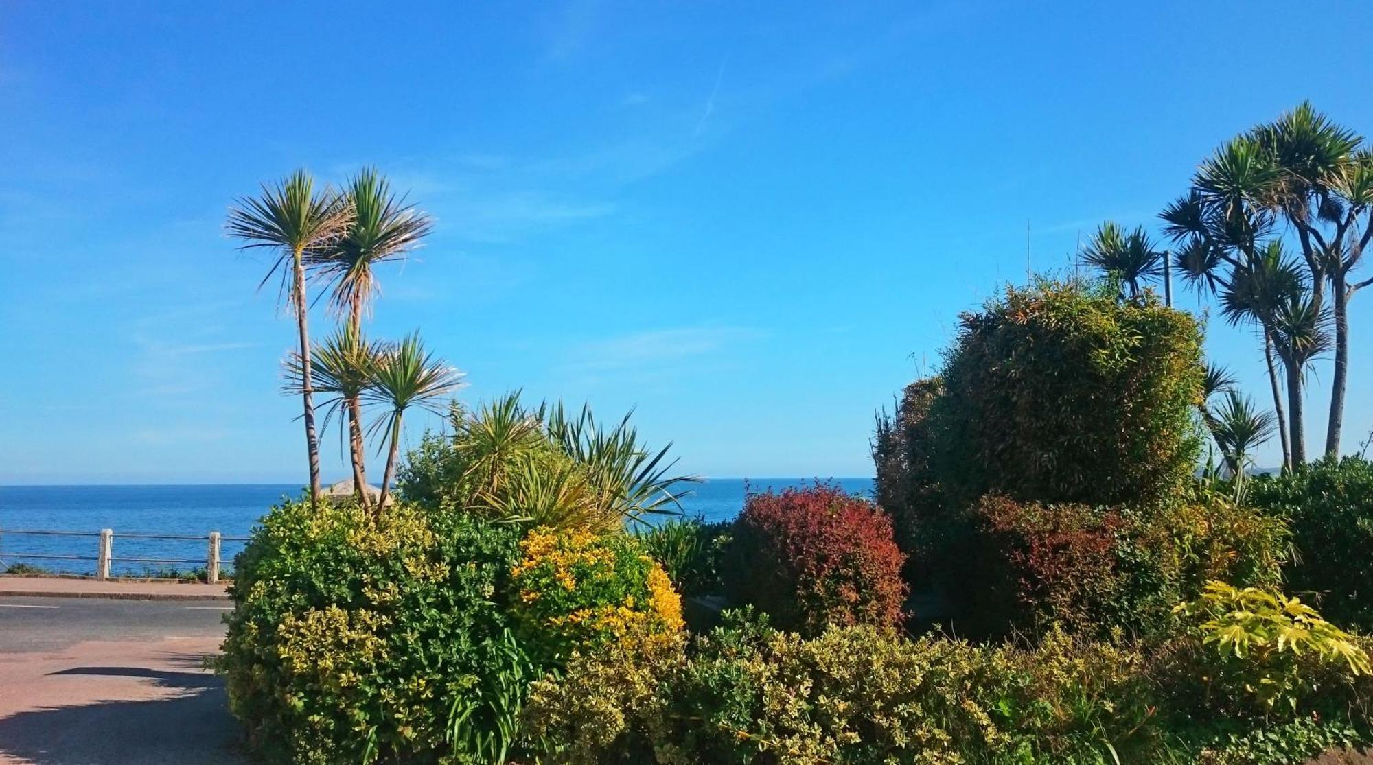 Self Catering * Falmouth